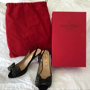 Authentic Valentino Garavani black high heels